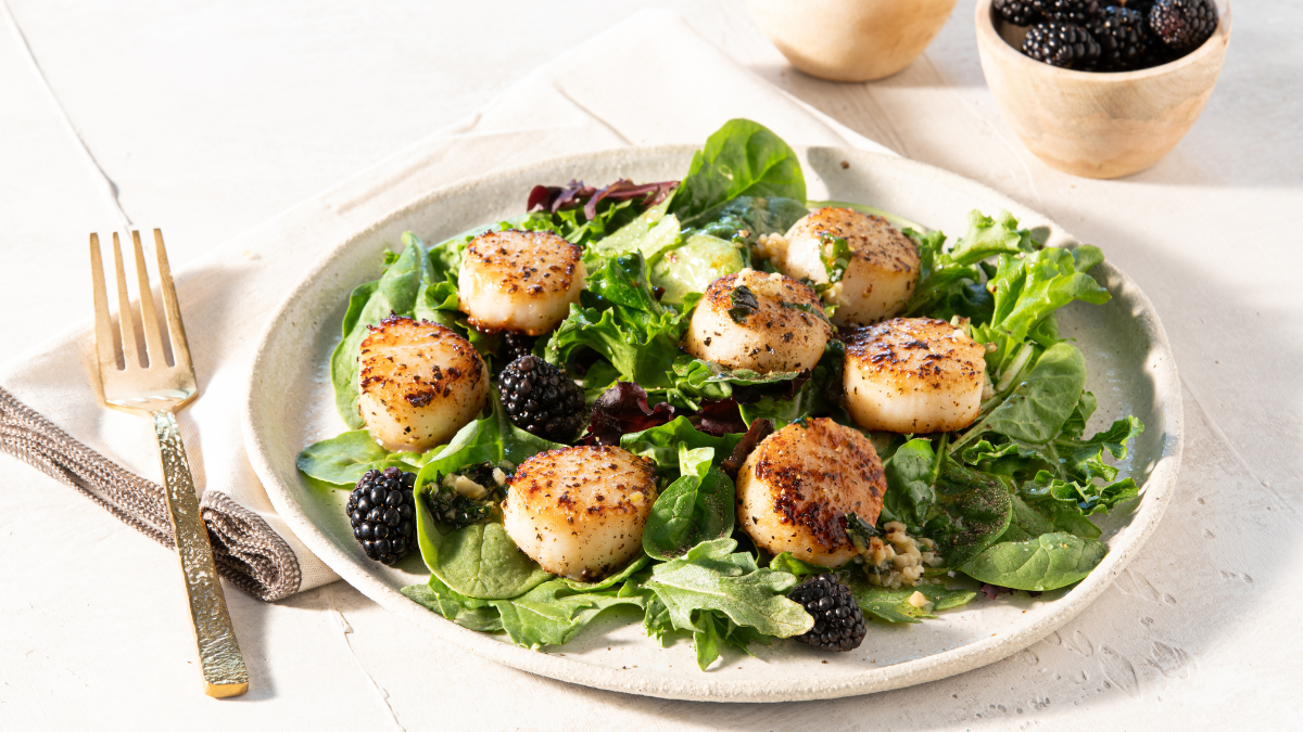 Seared Scallops with Garlic Basil Butter